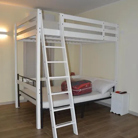 Guest house La Casa Del Guardia 3*